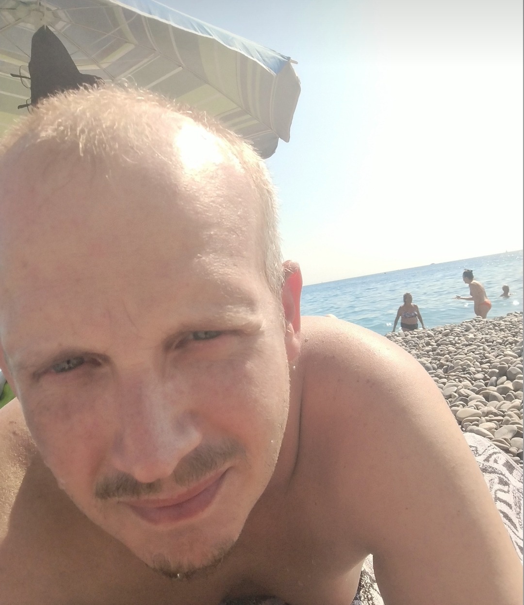Profil de Roanne, 44 ans, Escort Trans Belgique à Waasmunster
