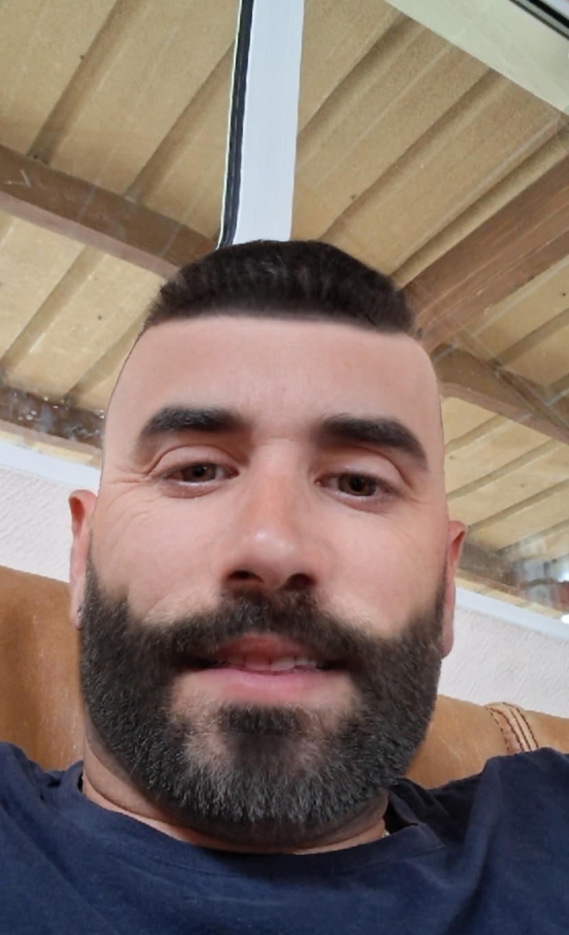 Profil de Gérald, 40 ans, Escort Trans Belgique à Malines
