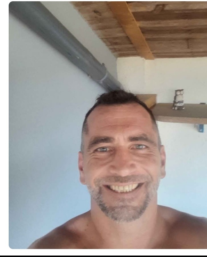 Profil de Acil, 45 ans, Escort Trans Belgique à Flémalle