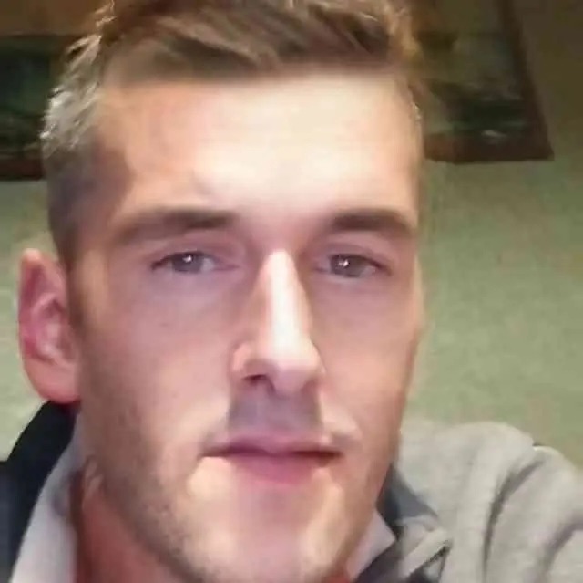 Profil de Elhadji, 35 ans, Escort Trans Belgique à Profondeville