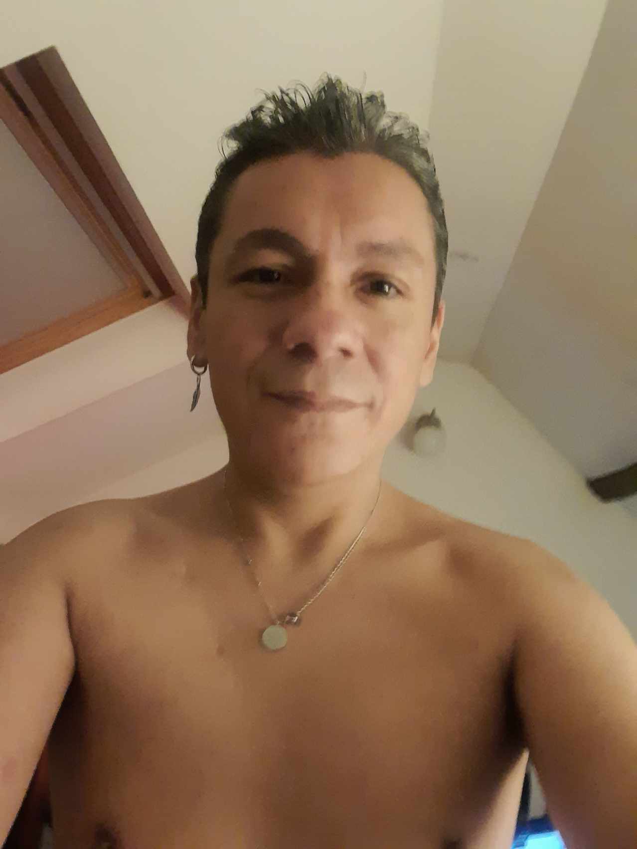 Profil de Henoc, 40 ans, Escort Trans Belgique à Hulshout