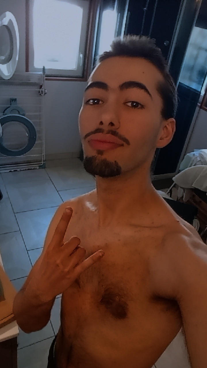Profil de Mohamad, 22 ans, Escort Trans Belgique à Lint
