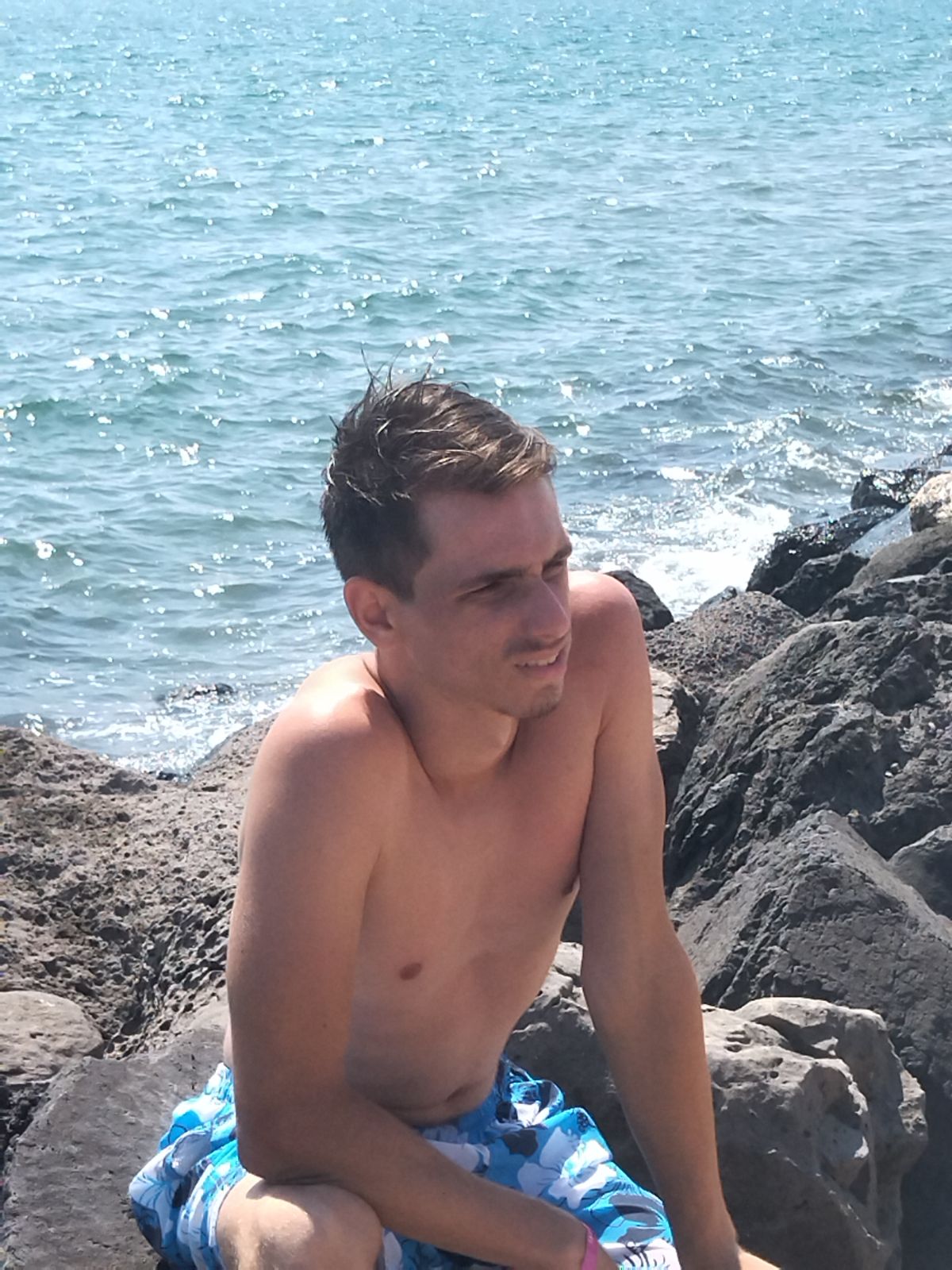 Profil de Bertin, 20 ans, Escort Trans Belgique à Saint-Vith