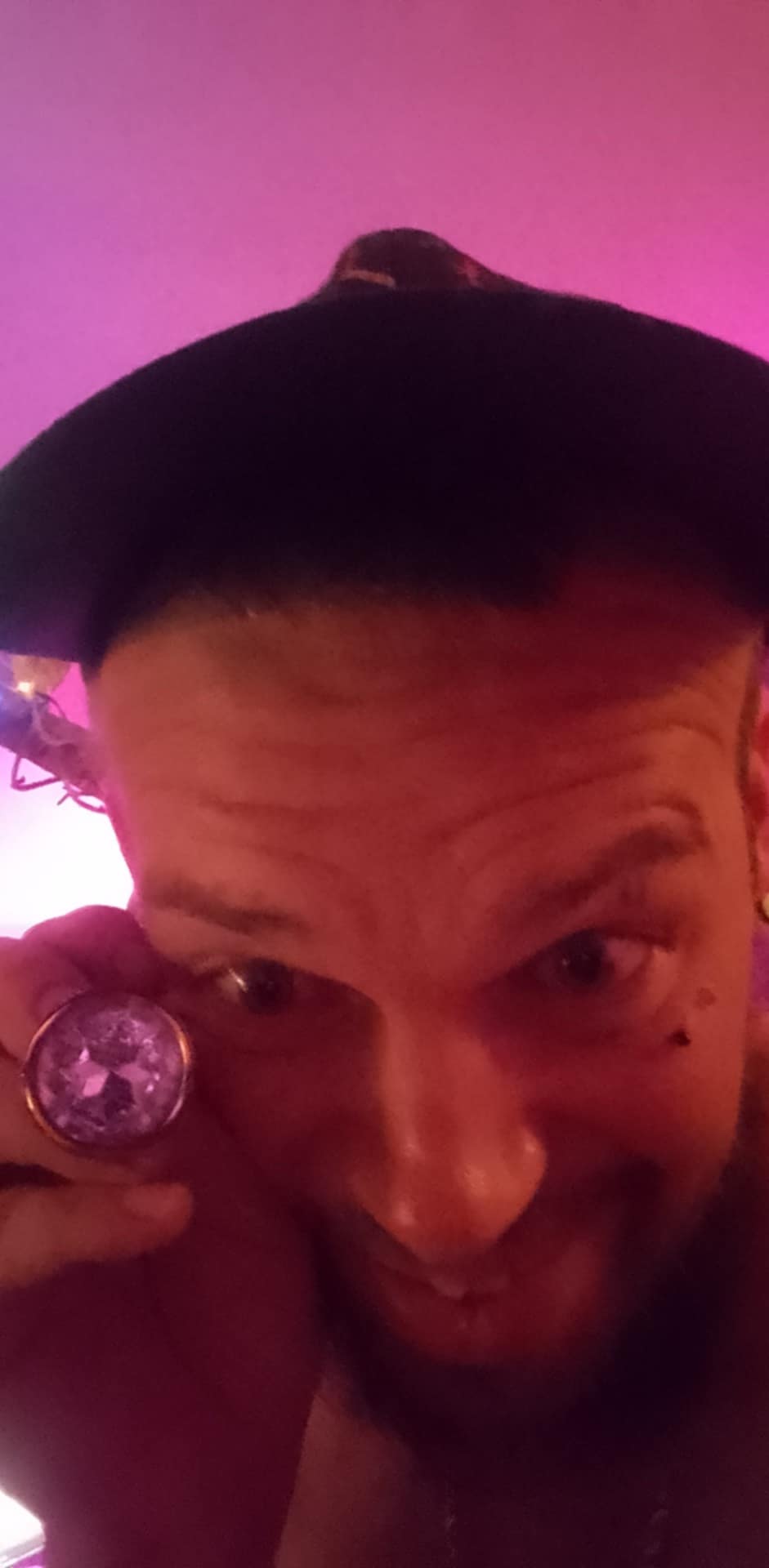 Profil de Papa, 37 ans, Escort Trans Belgique à Ichtegem