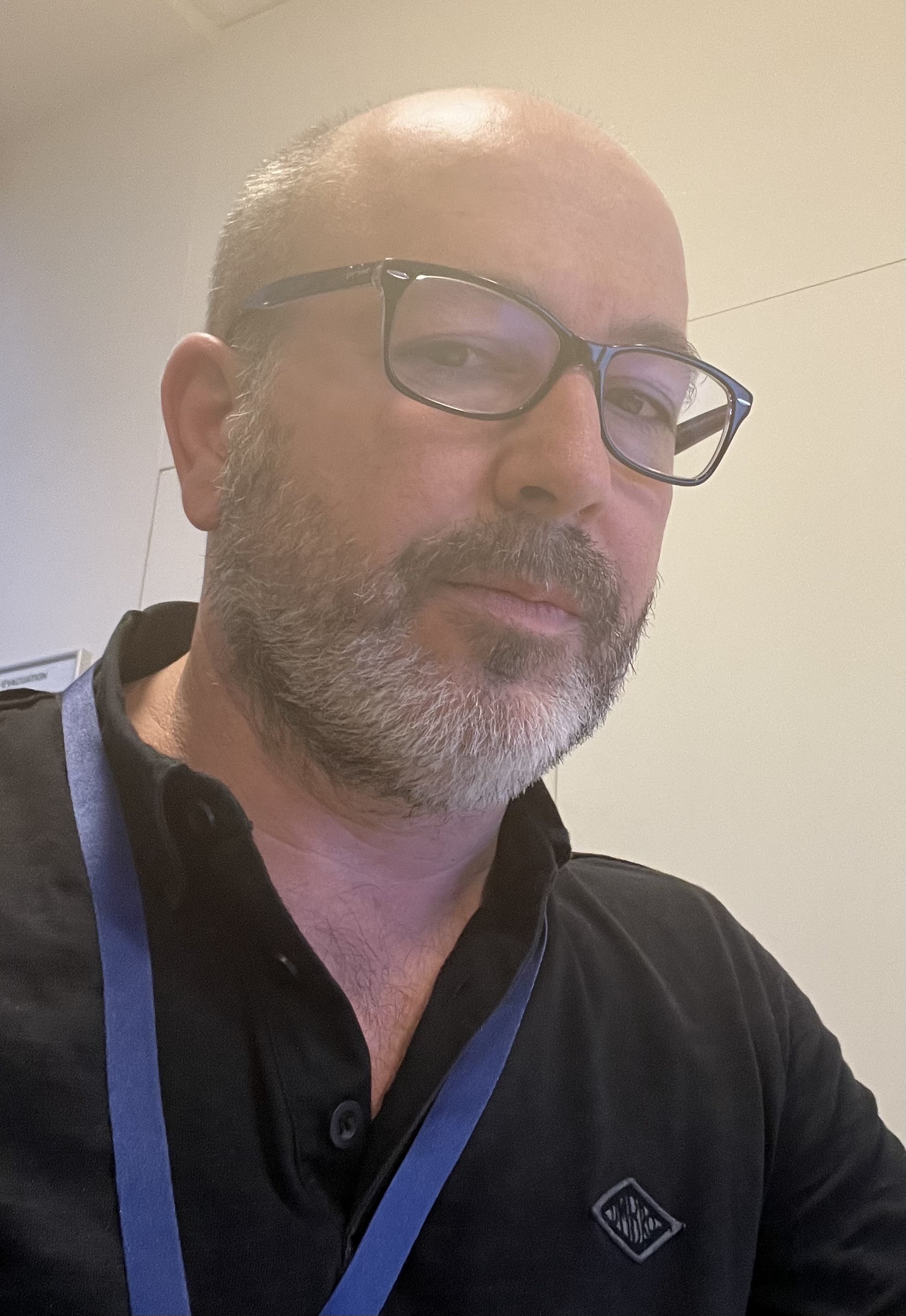 Profil de Emin, 53 ans, Escort Trans Belgique à Frameries