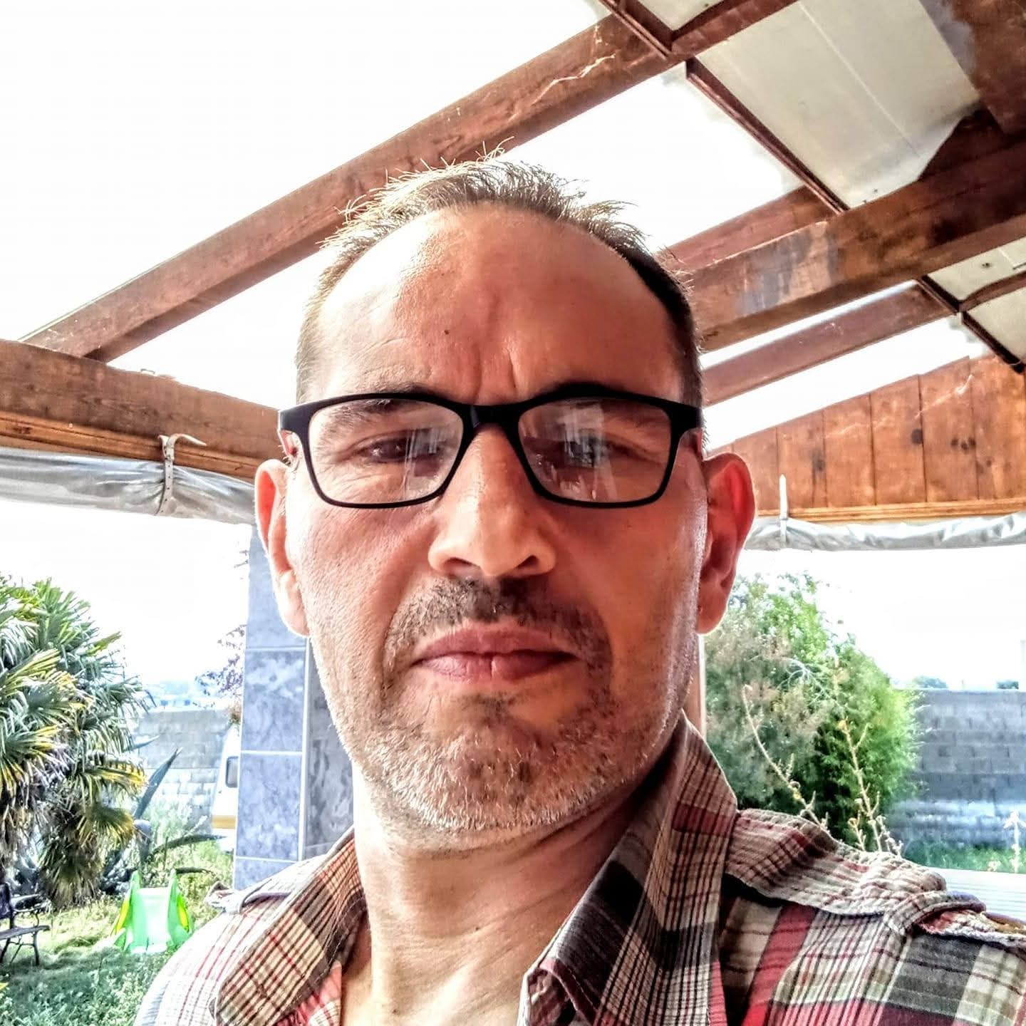 Profil de Lauric, 54 ans, Escort Trans Belgique à Bullange