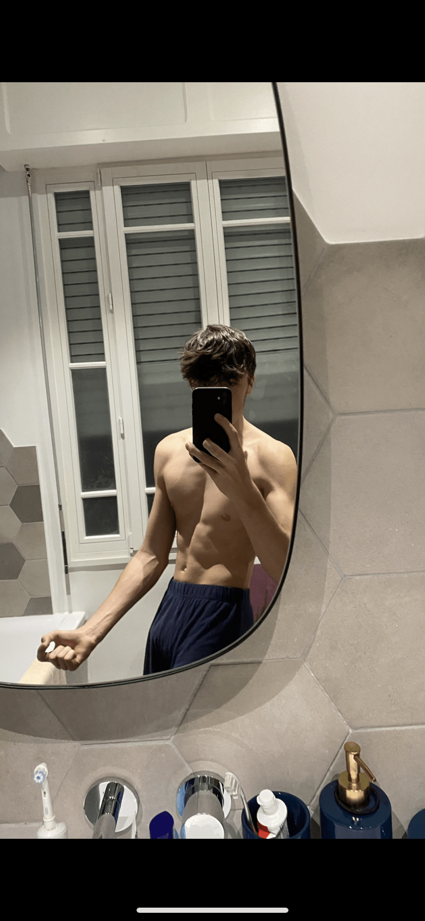 Profil de Tybalt, 19 ans, Escort Trans Belgique à Duffel