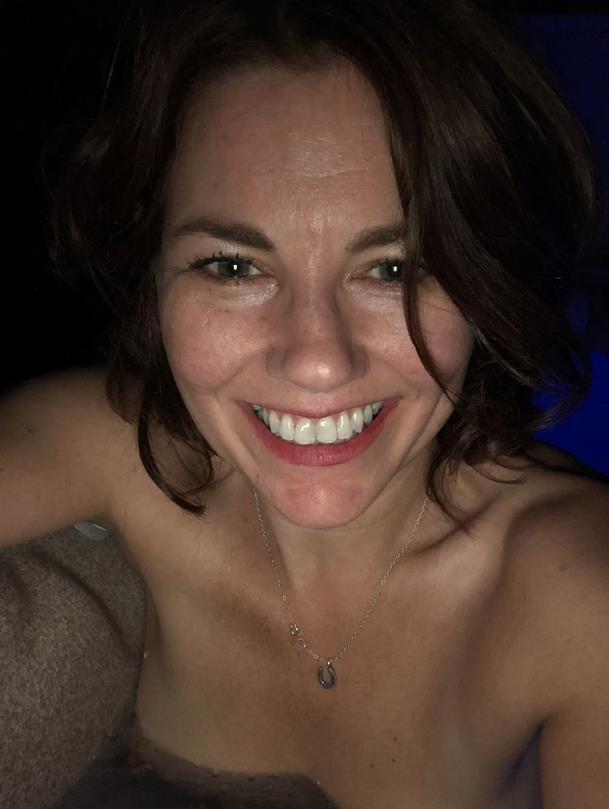 Profil de Brune, 47 ans, Escort Trans Belgique à Herve