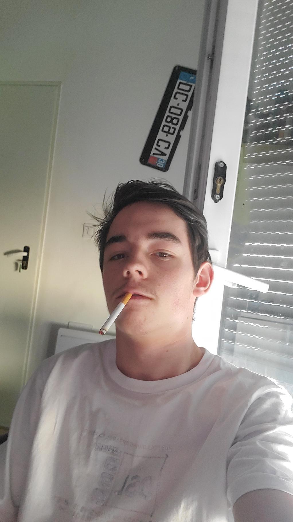 Profil de Allassane, 23 ans, Escort Trans Belgique à Libramont-Chevigny