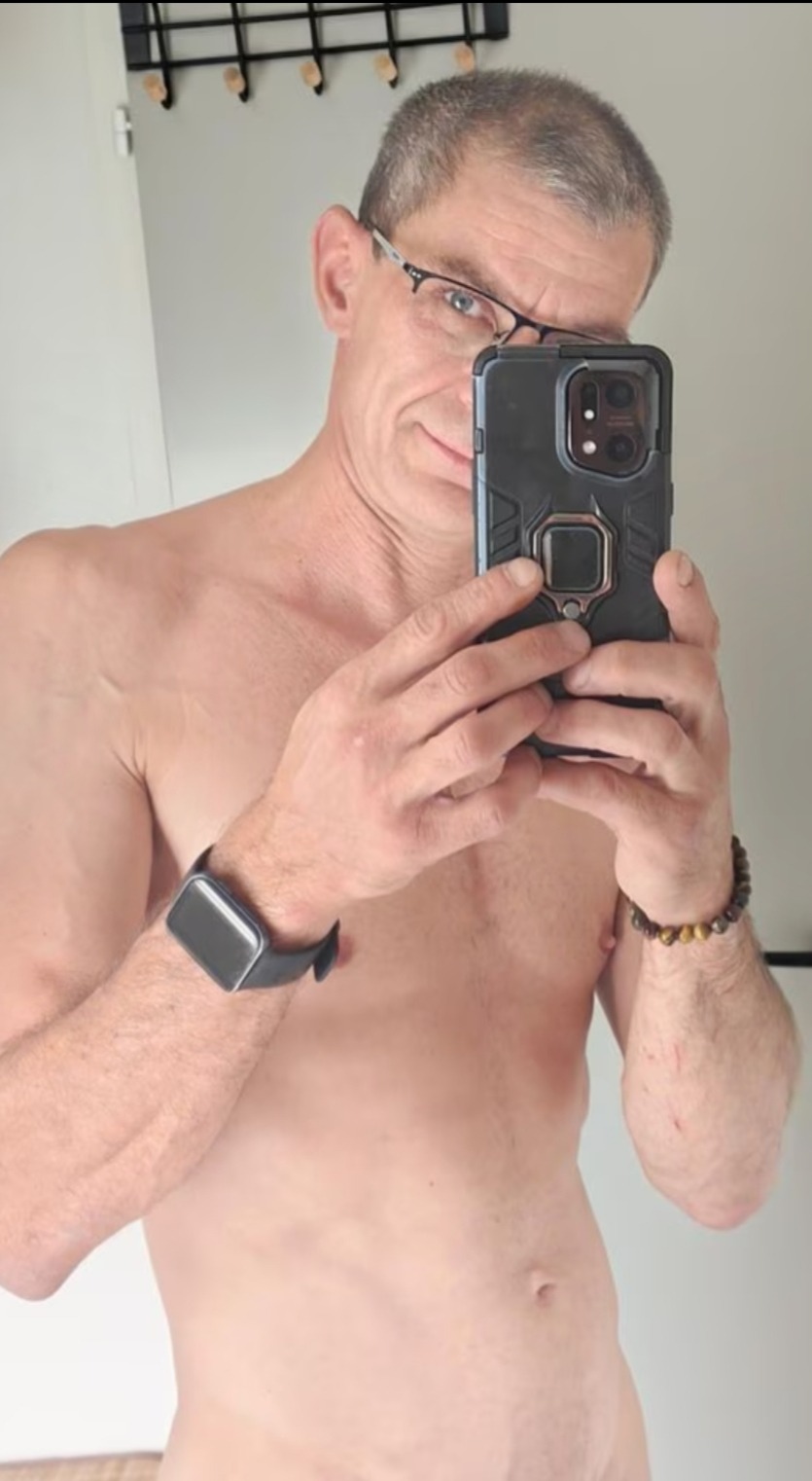 Profil de Nordine, 51 ans, Escort Trans Belgique à Duffel